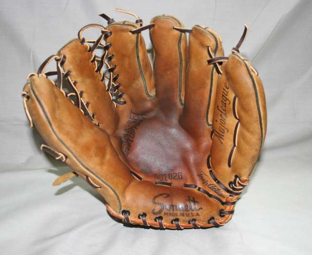 Sonnett AD1426 Front